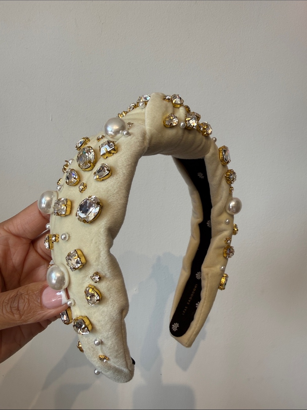Lele Sadoughi cream knotted velvet handband